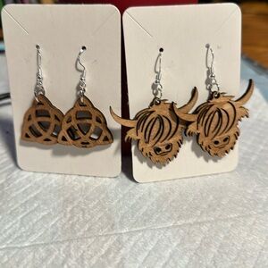 2 pairs of earrings Celtic knots and Highland Cows